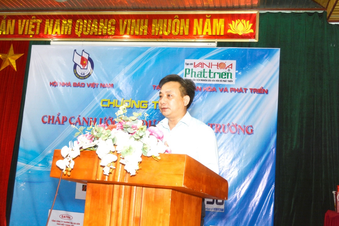 Chương trình “Chắp cánh ước mơ đưa em đến trường” - Tiếp thêm động lực cho trẻ em nghèo hiếu học